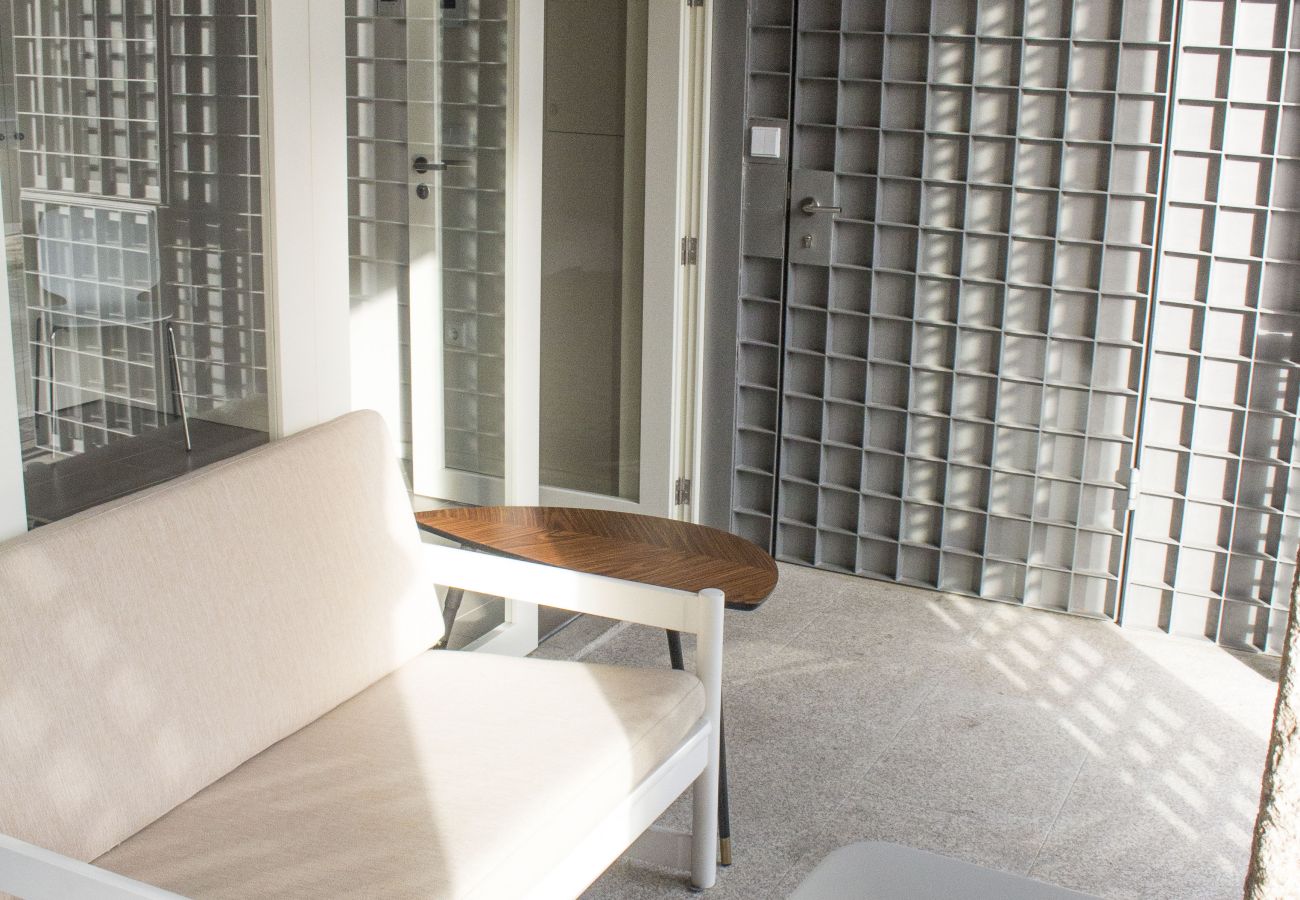 Estudio en Oporto - D. Maria Pia - River View Open Space Apartment