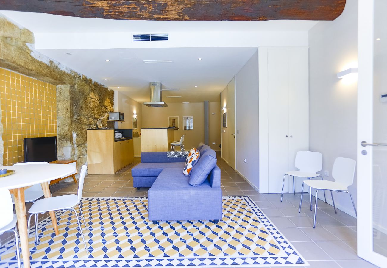 Estudio en Oporto - D. Maria Pia - River View Open Space Apartment