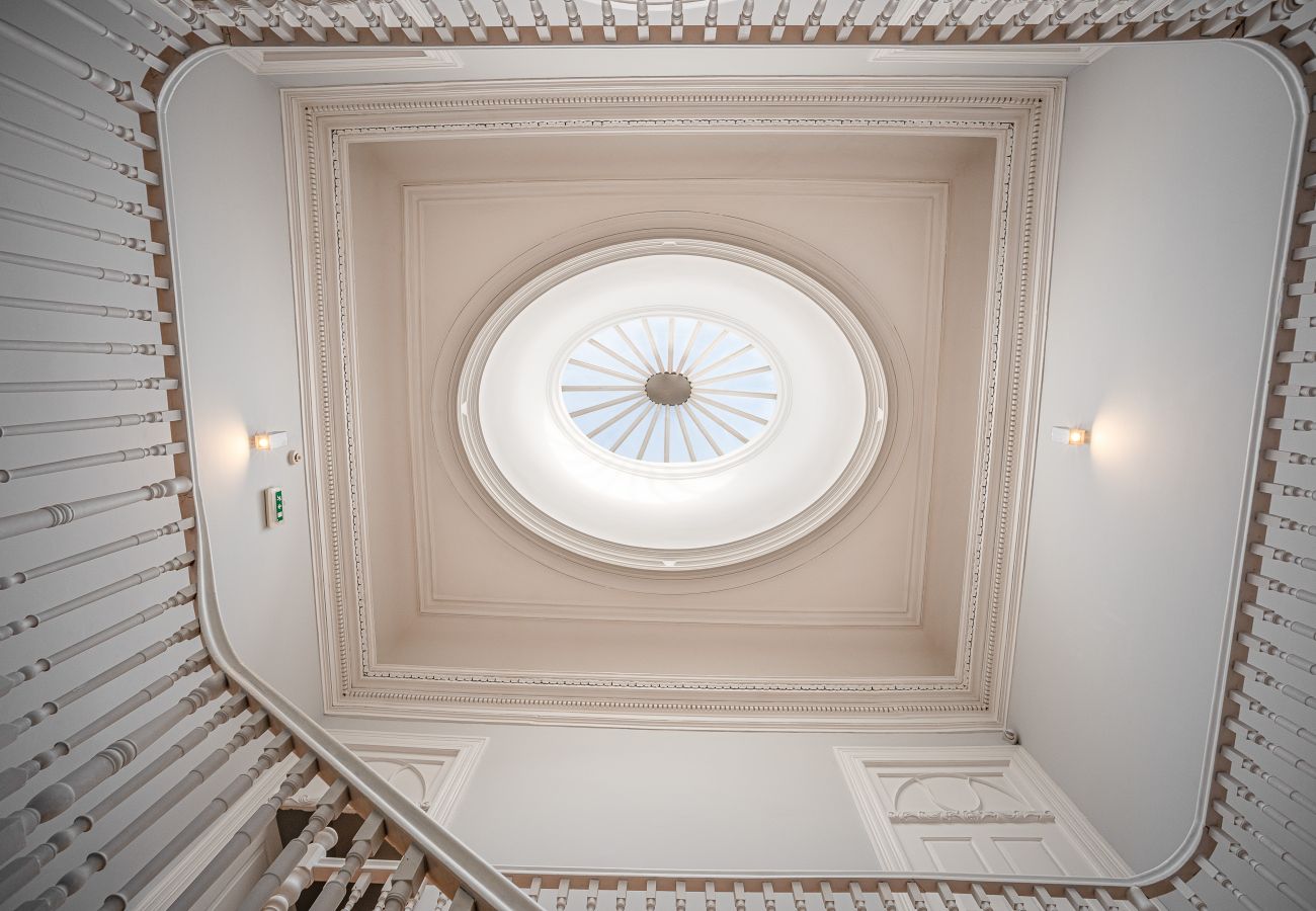 Studio à Porto - São Nicolau - Studio wtih balcony and garden view