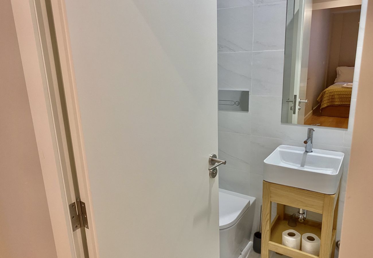 Appartement à Porto - Formosa 2 bedroom Apartment - with Garden