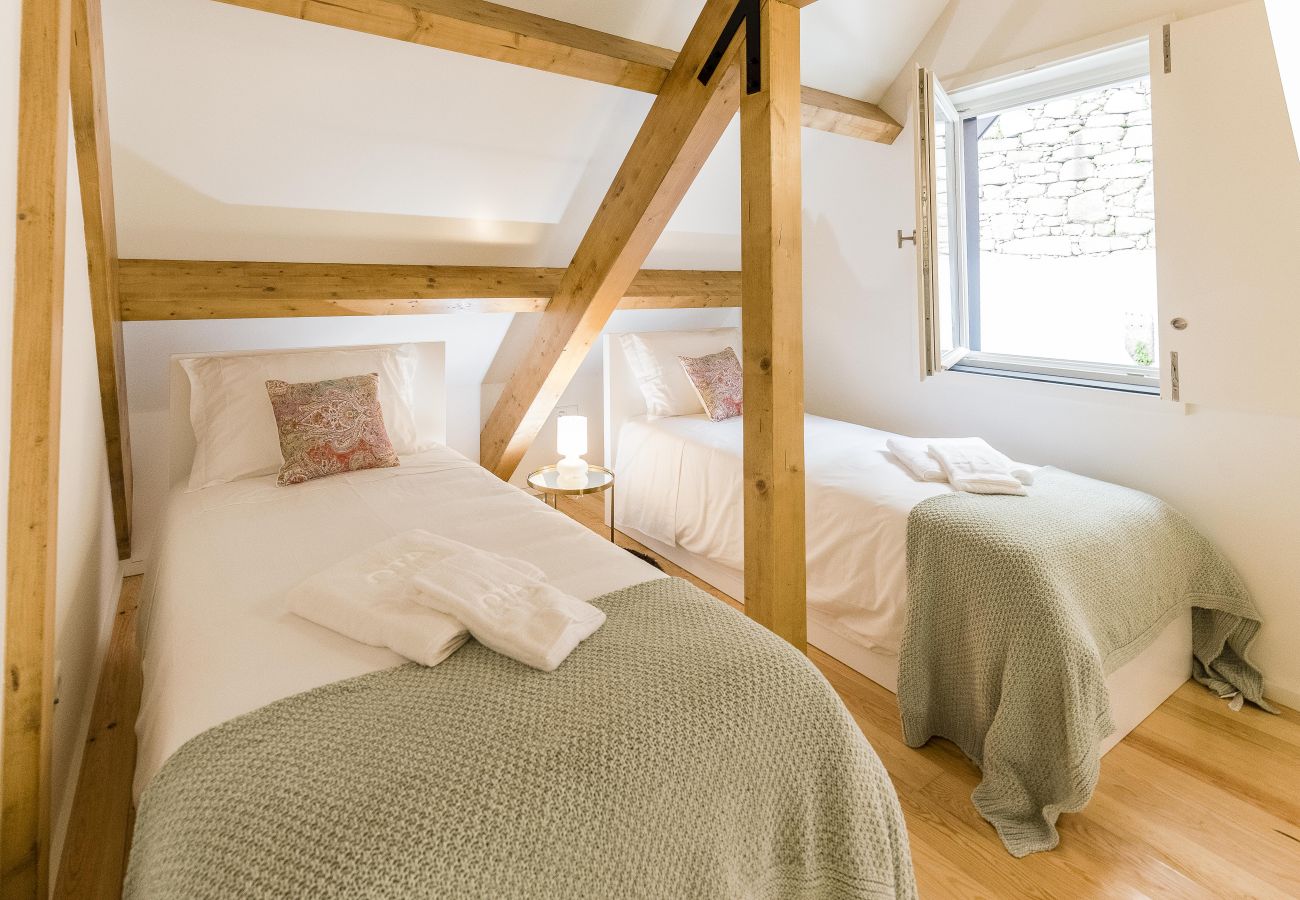 Apartamento em Porto - São João - Duplex apartment with terrace