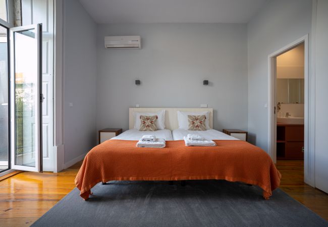 Studio in Porto - São Nicolau - Studio wtih balcony and garden view