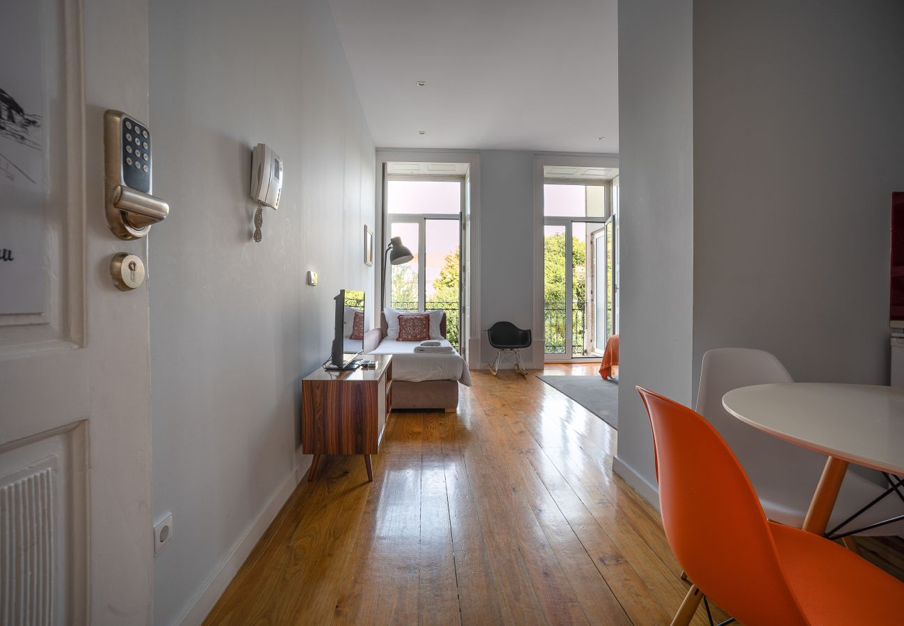 Studio in Porto - São Nicolau - Studio wtih balcony and garden view