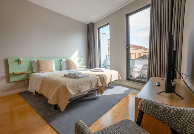 Studio in Porto - Sá da Bandeira Studio - with balcony