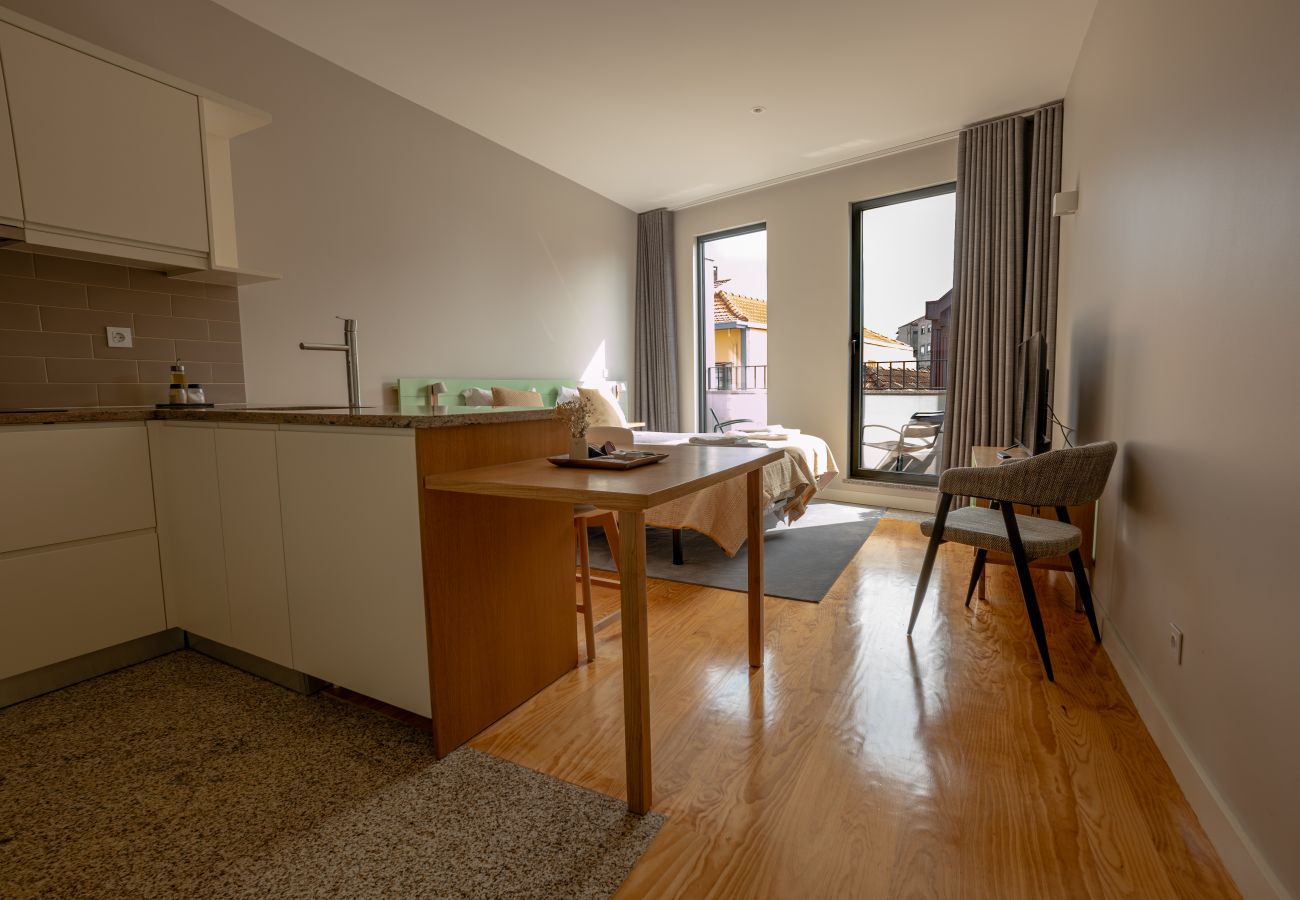 Studio in Porto - Sá da Bandeira Studio - with balcony